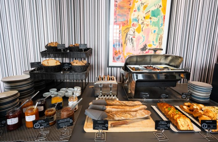 Les produits locaux du petit-déjeuner de l'Hôtel La Monnaie à La Rochelle